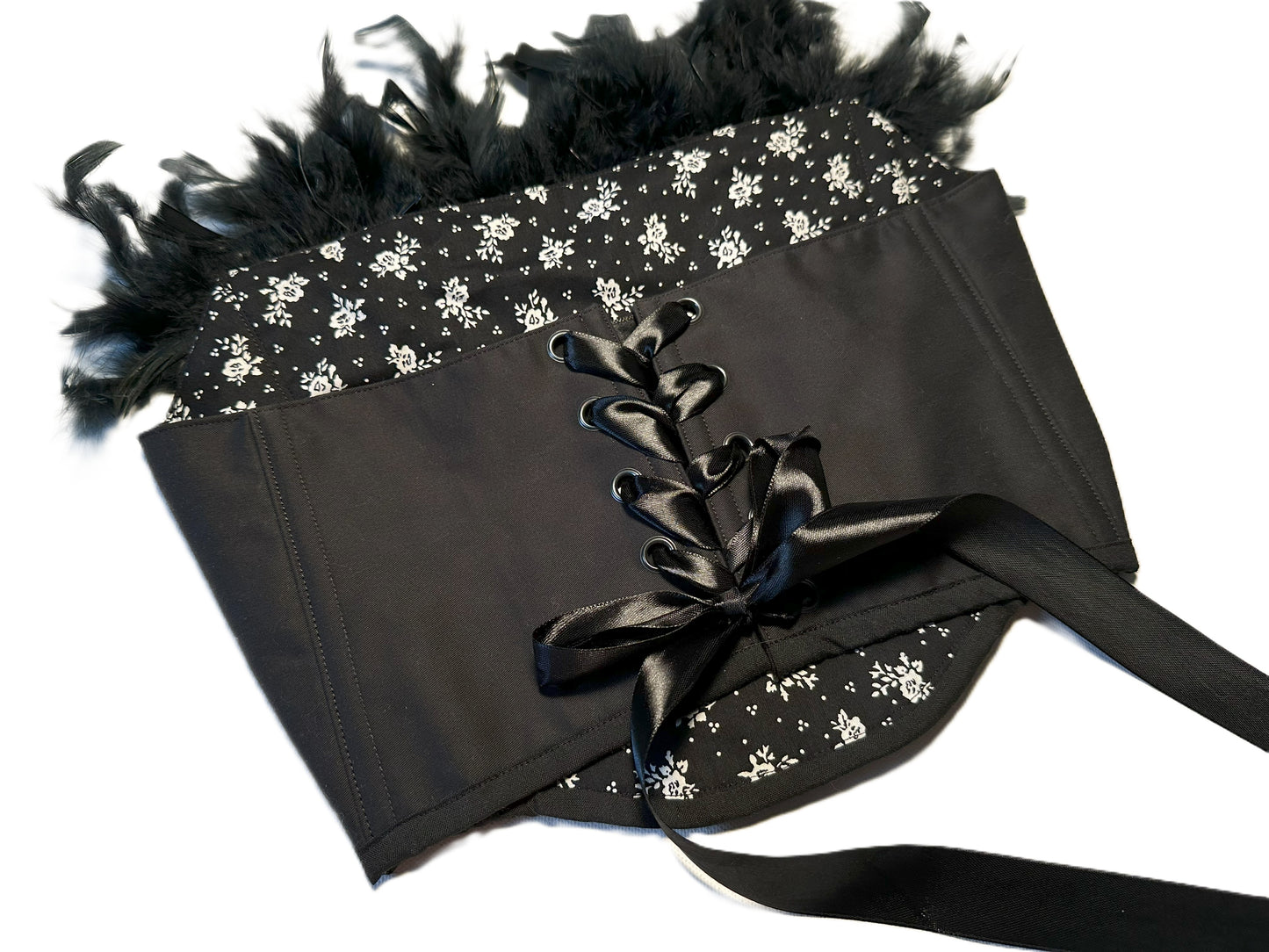 Schwarzes Korsett mit Federn – Baumwolle, Cropped, Genderneutral #425